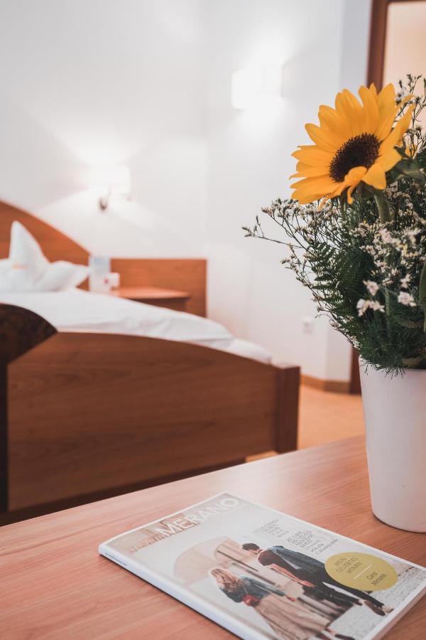 Hotel Am Sonneck Lagundo Zewnętrze zdjęcie